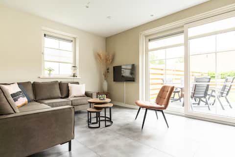 Top Airbnb: Storm on Ameland in Wijk 00