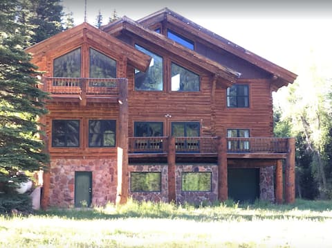 Off Grid Lodge Private 47 Acres