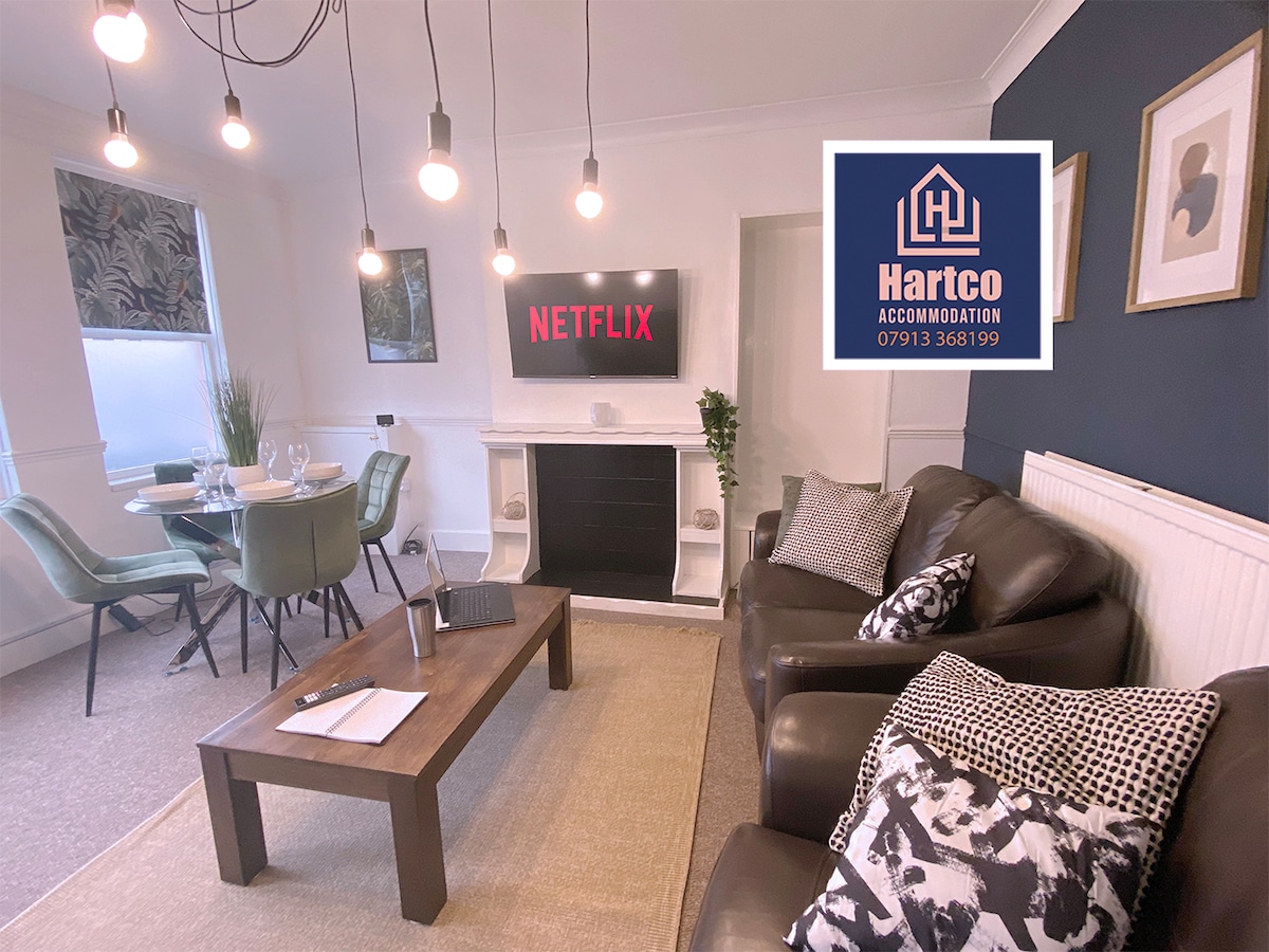 Top performing Airbnb: Wolverhampton contractor | relocation stays in City Of Wolverhampton