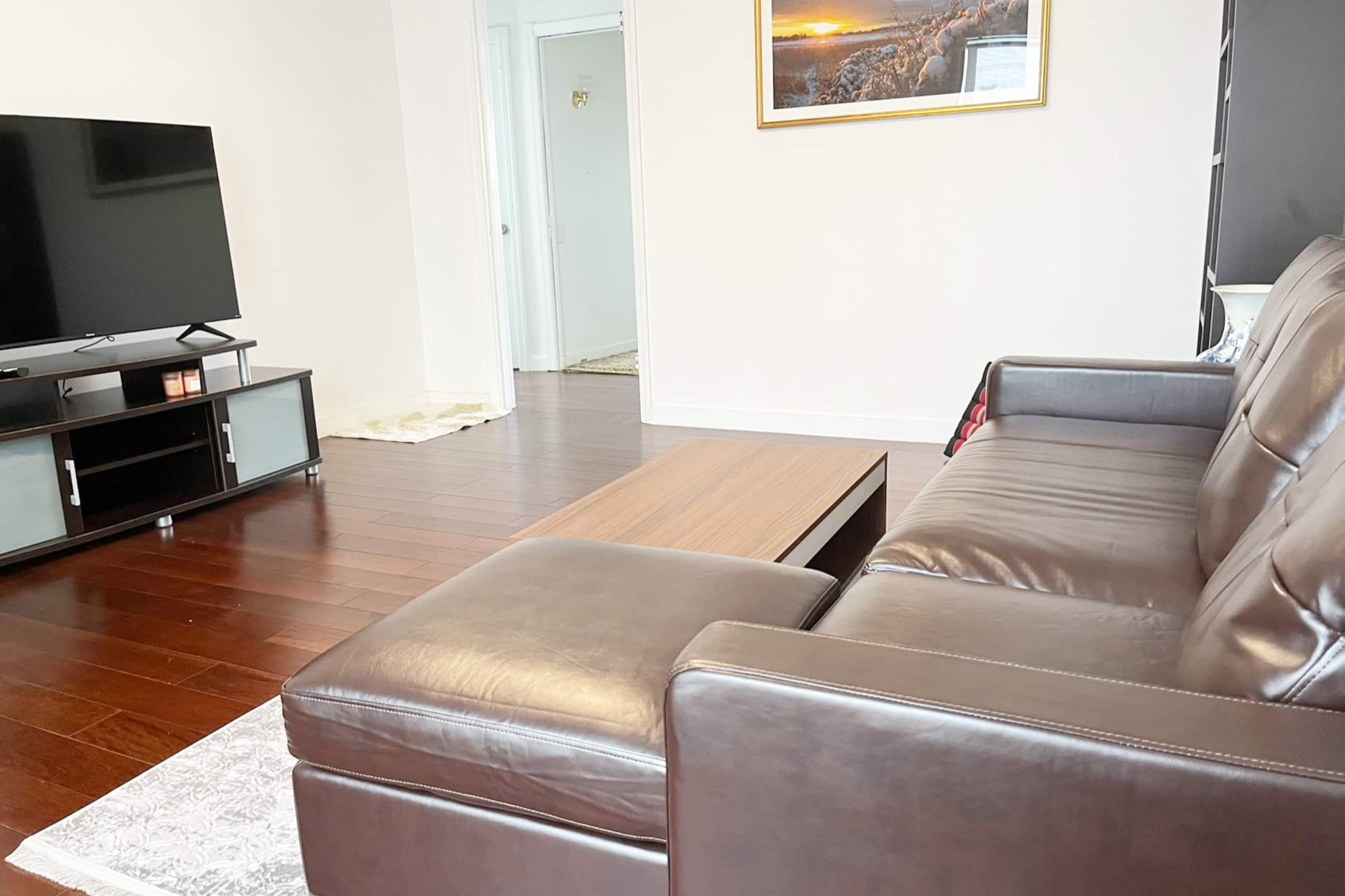 Explore ocean beach and SF Zoo Private 3BD/1BA - Image 3