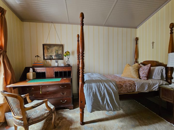 غرفة النوم 2