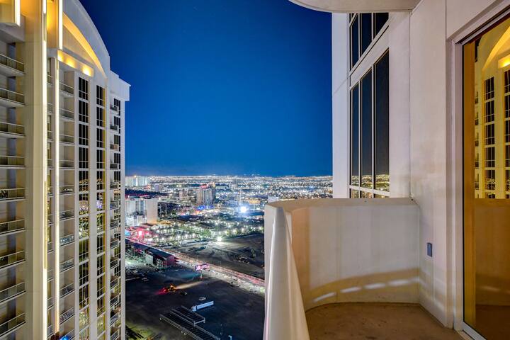 34 FLoor at MGM Signature gallery image 2