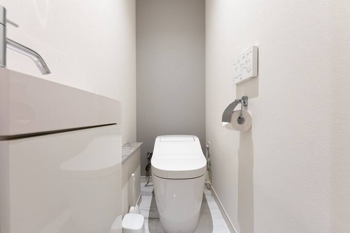 【141 sqm/1SLDK】3 min from station/Built in 2022 gallery image 5