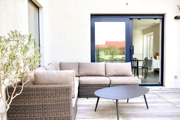 Host Inn Littoral managed Airbnb listing 3