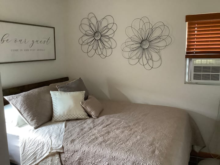 غرفة النوم الثانية