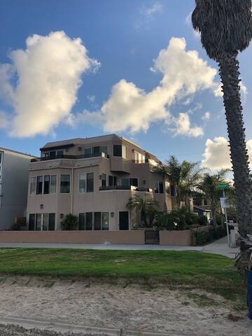 Nothing Like It! gallery image 2