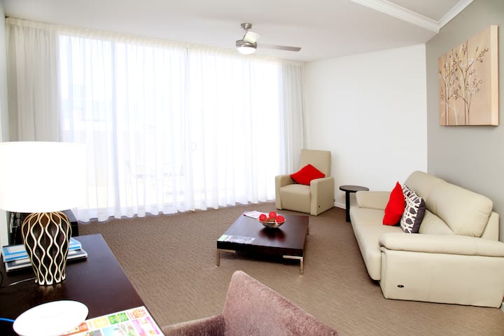 Toowoomba Central Plaza Hotel - 1 Bed Apartment - 투움바