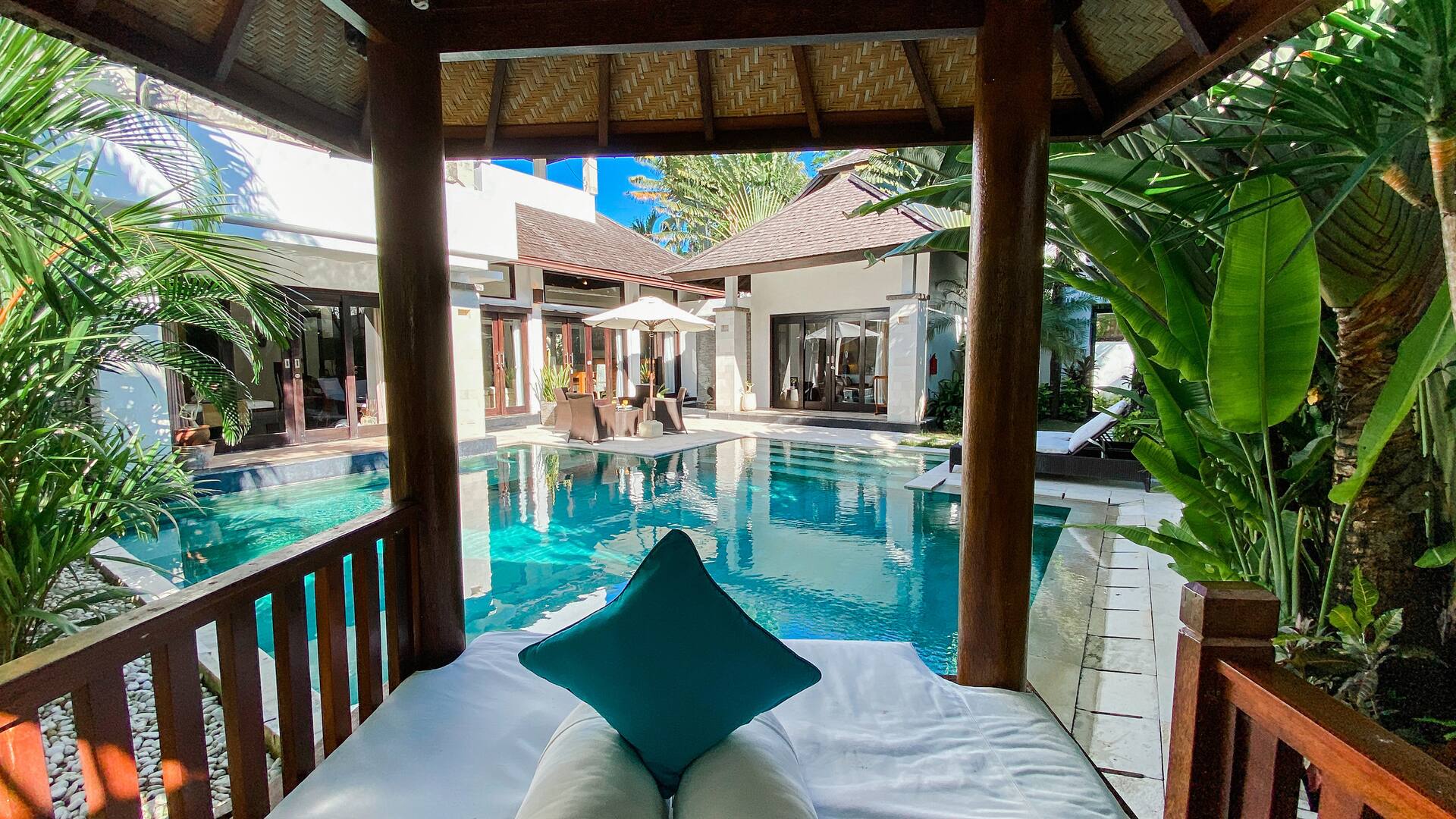 Grand Homestyle Sanctuary 3 Bedroom Private Villa in Nusa Dua 2