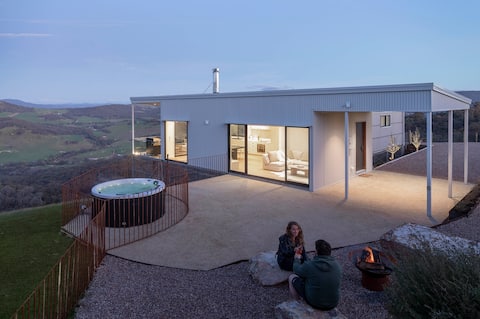 The Bella Vista by Mt Bellevue - Best Views & Spa.