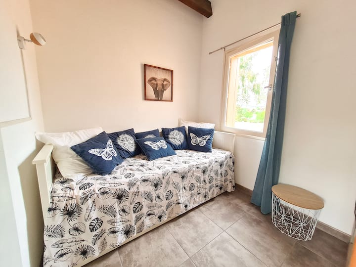 Dhomë gjumi me krevat me hapje