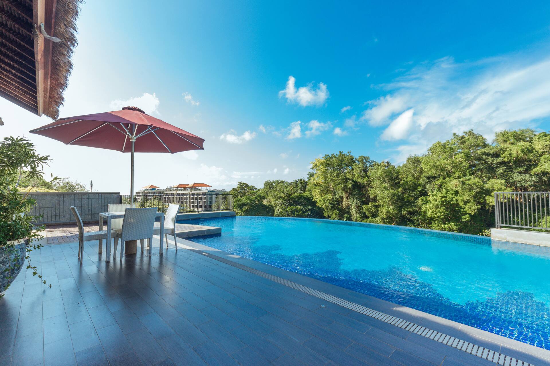 Easygoing Shoreline Escape 3 Bedroom Private Villa in Bali 3