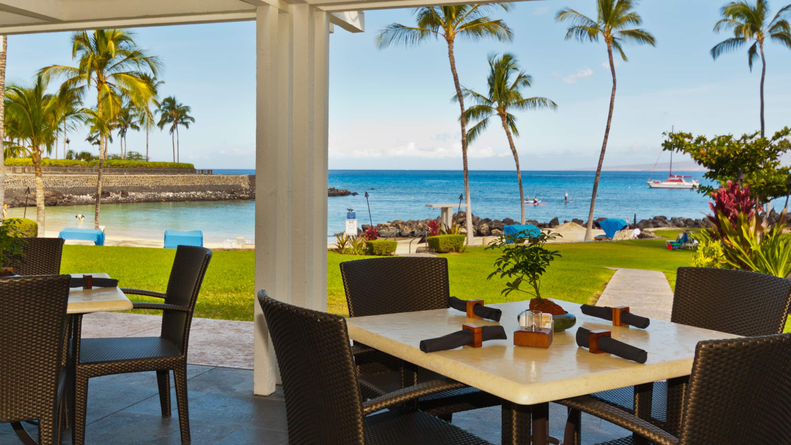 Townhouse in Waimea · ★4.94 · 2 bedrooms · 3 beds · 2.5 baths - Image 1