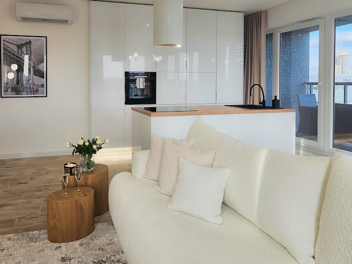 Urban Apartments Skyline, Sokolska 30,  2 Garages - Katowice