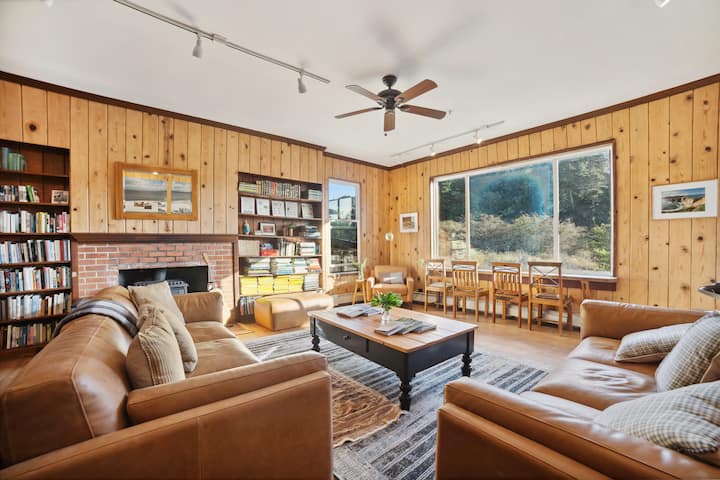 Limantour Lodge Farmhouse Family Room, Shared Bath