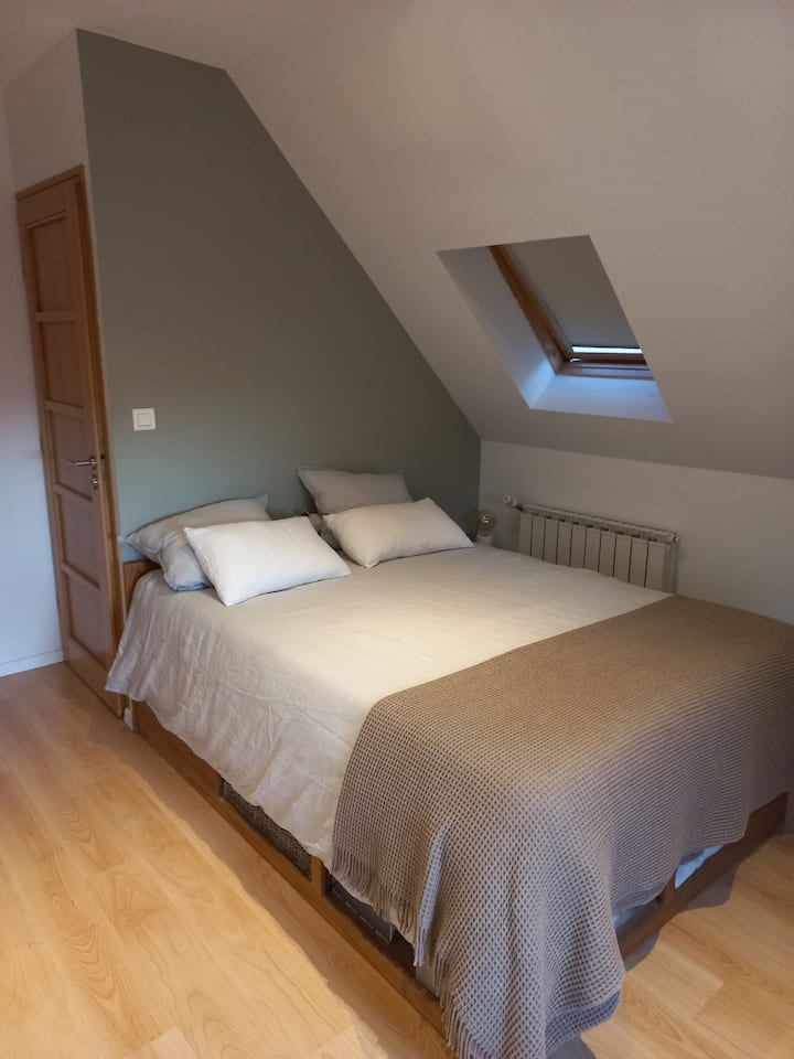 Très Belle Chambre à Lesquin - Seclin
