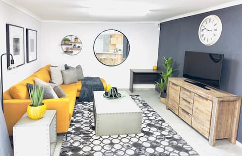 Luxury Lifestyle Apartment