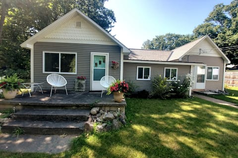 White Goose Cottage