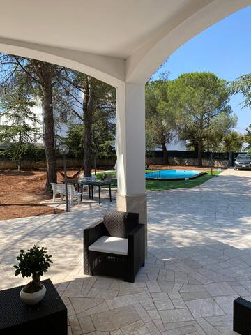 Villa Agata esclusiva con piscina in Puglia gallery image 2