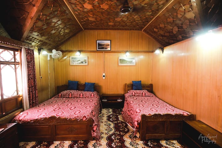 غرفة النوم 1