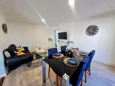 Le Joffre – 2 Bedrooms – Near Train Station