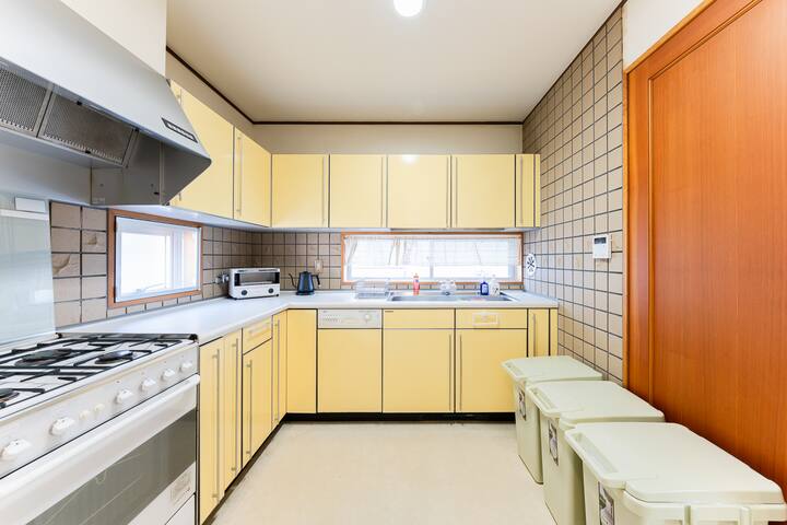 【渋谷駅7分】114㎡/渋谷スクランブル9分！渋谷駅近く住宅街/貸切戸建/シモンズベッド gallery image 4