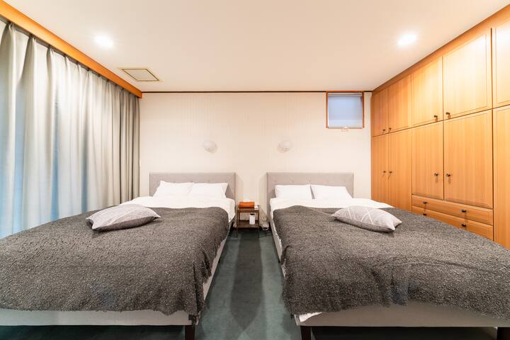 【渋谷駅7分】114㎡/渋谷スクランブル9分！渋谷駅近く住宅街/貸切戸建/シモンズベッド gallery image 3