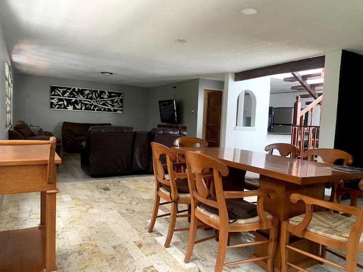 Casa Familiar Con Jardín Para Personas Felices! - Puebla