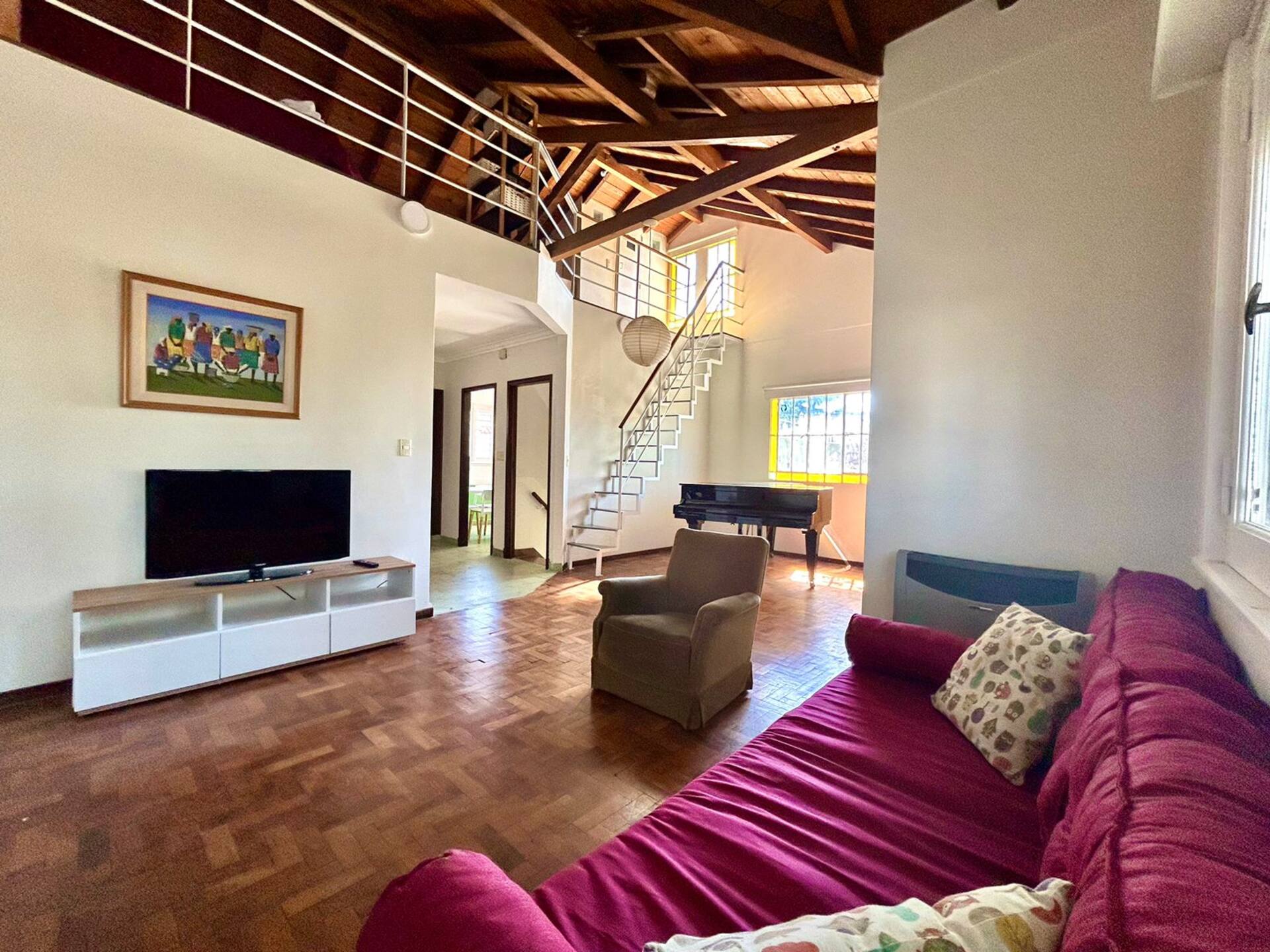 Bright loft-style house! Quiet private terrace