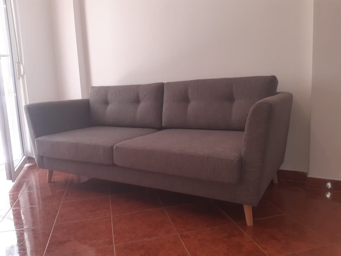 Listing 977289771564143922