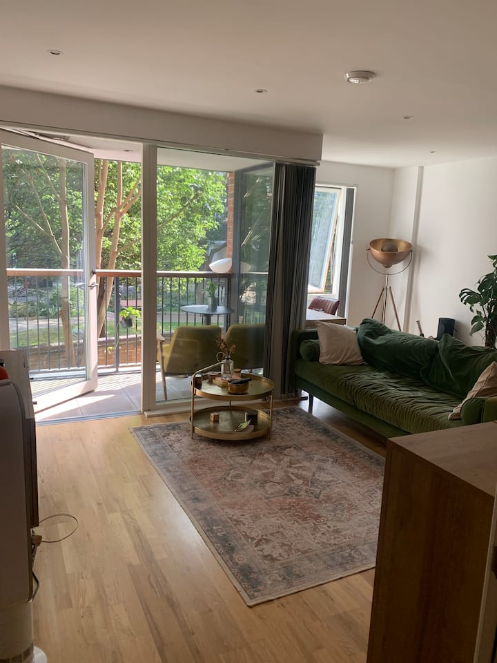 Spacious 1 Bed - Shoreditch - London