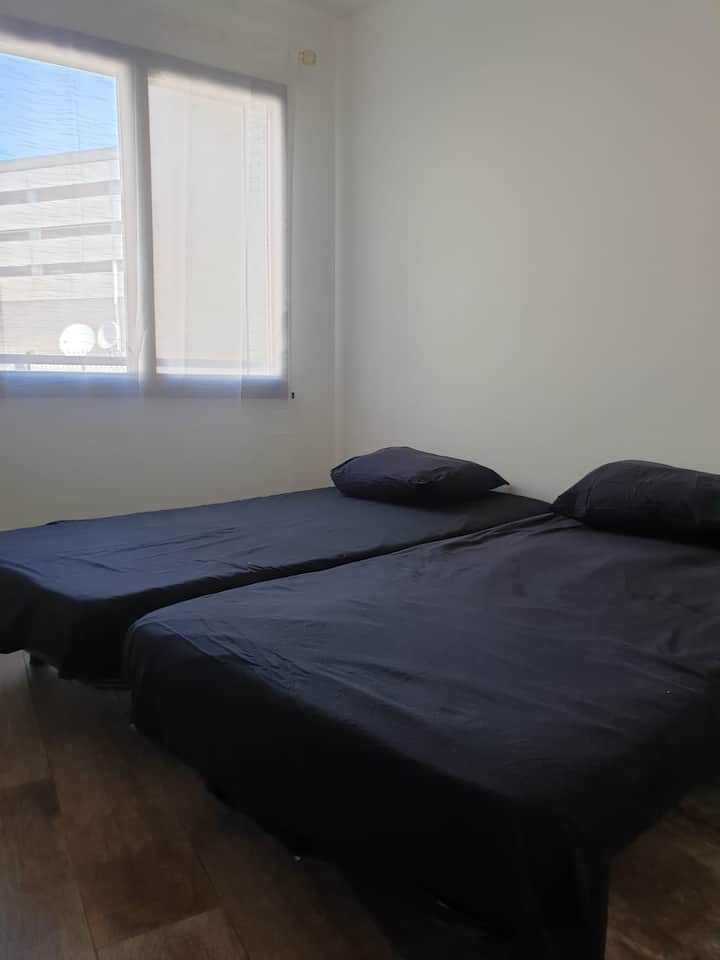 Საძინებელი 3 / 2 ერთადგილიანი საწოლი 90x190