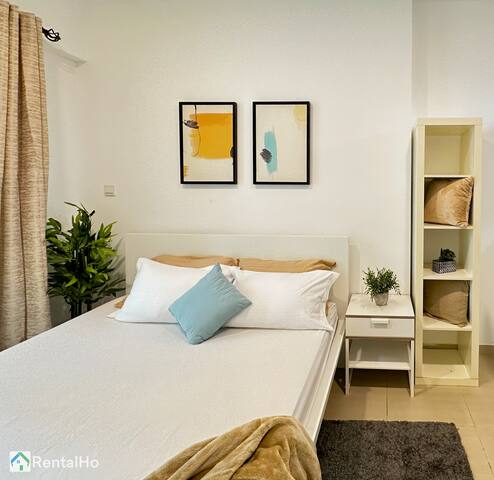 Quiet Studio w/ Balcony & RoofTop Pool in Marina — foto 10