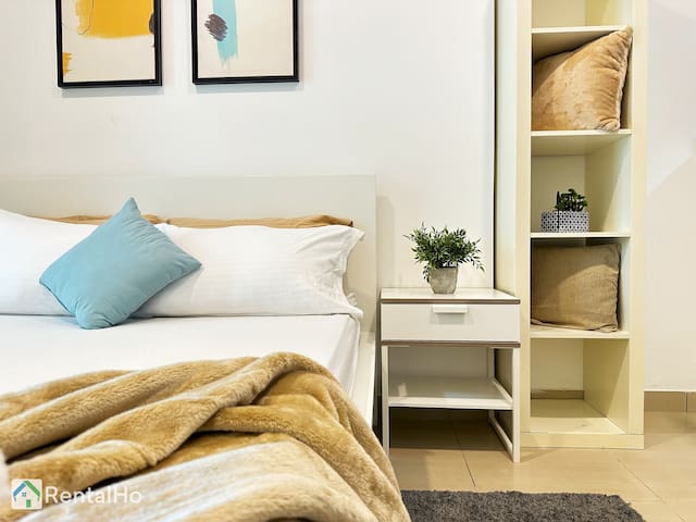 Quiet Studio w/ Balcony & RoofTop Pool in Marina — foto 2