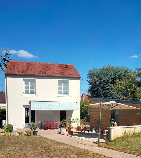 House close to the city center