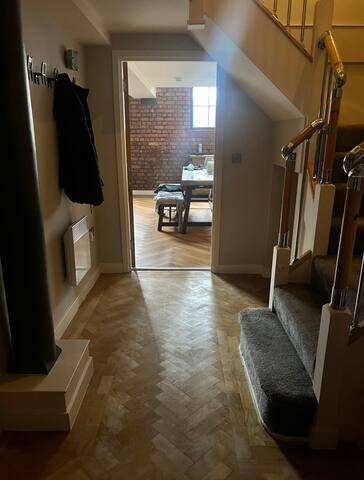 New York Loft Style Apartment gallery image 3