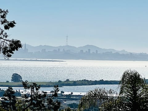 NEW Private Sanctuary, Spectacular Bay Views