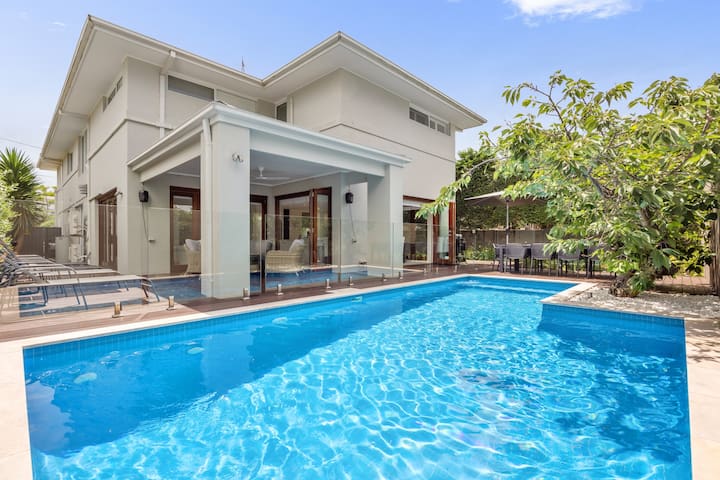 Majestic & Grand Boroondara, Heated Pool, Sorrento