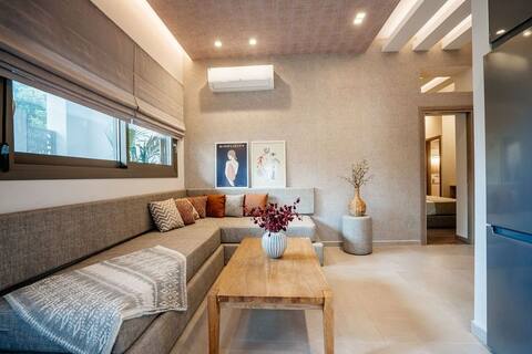 Euphoria Luxury Apartment