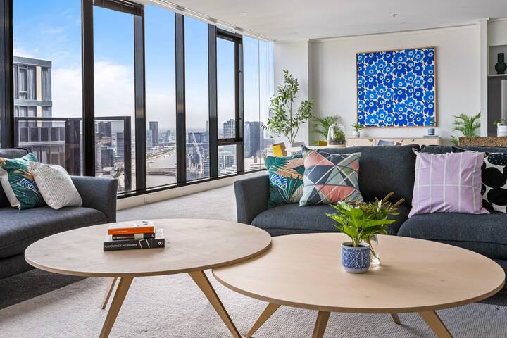 Aroha The Ultimate Melbourne Penthouse gallery image 5