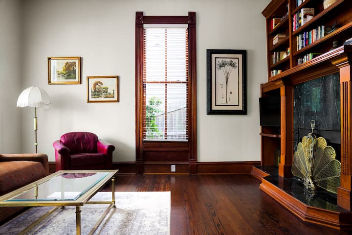 Brava House - Garbo Suite - Austin, TX