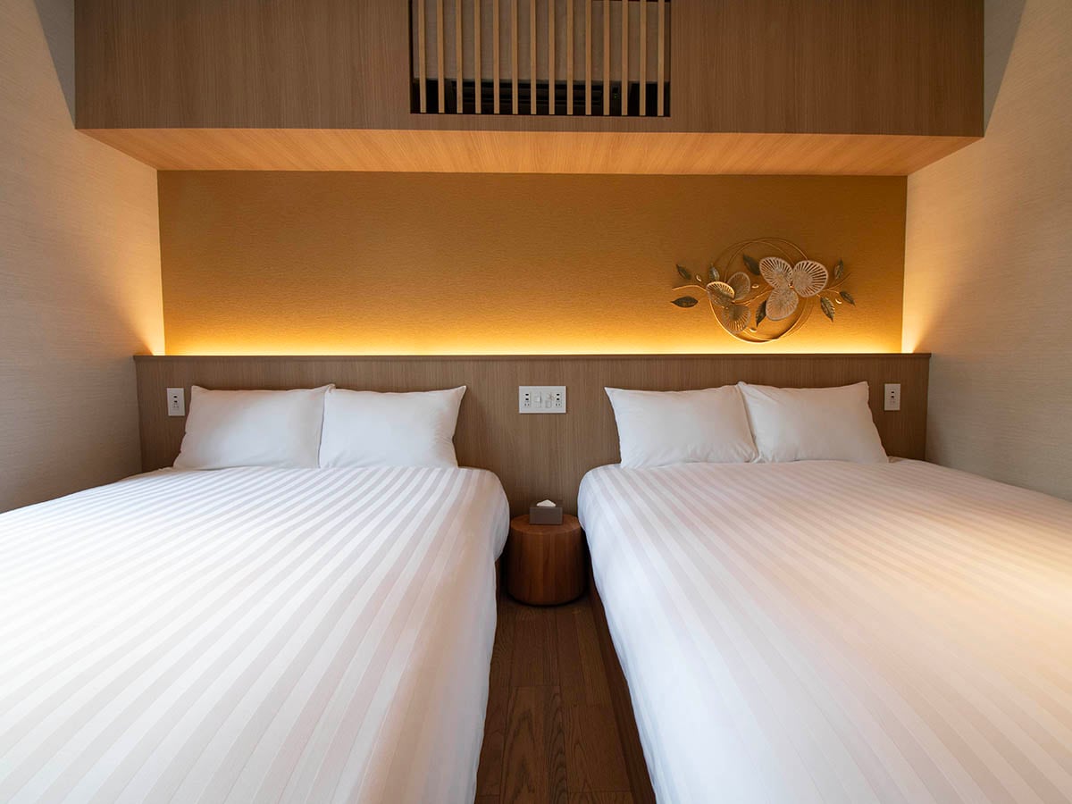 [A09,10 (ห้องนอน)] มีเตียงคู่กว้างขวาง 2 เตียง