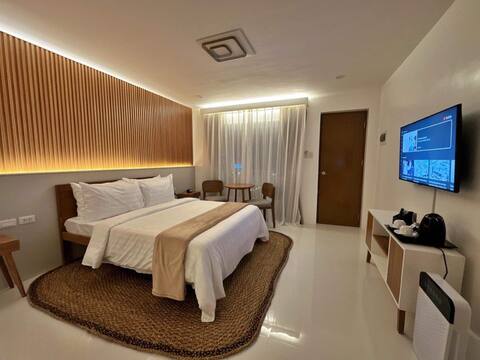 Oslob Cebu Hotel - For 2 with breakfast - Seaside