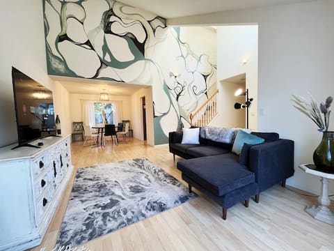 Ocean Inspired Artists Cove 4B