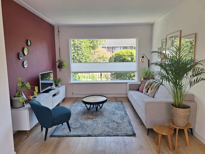 Light, Spacious Family Home At A Central Location - Alkmaar
