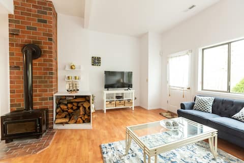 A Sound View Living - GuestHouse (2 Bedrooms)