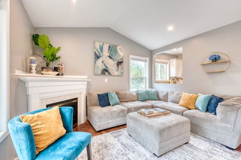 Tranquil Urban Oasis in Bonney Lake