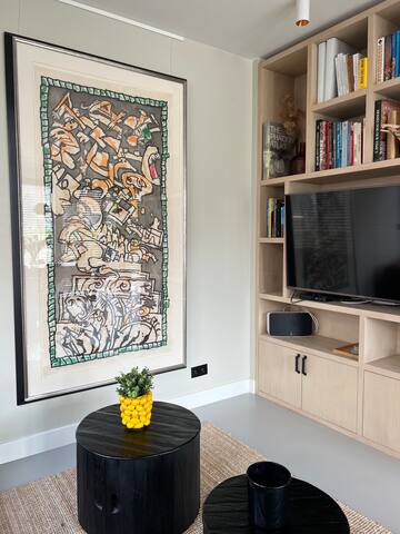 Luxurious family canal house in centre of A-Dam gallery image 5