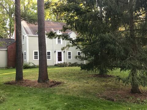 Rural Idyll, 10 min to Cornell