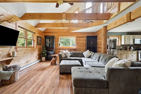 MtSnow/Stratton Chalet w/Hot Tub