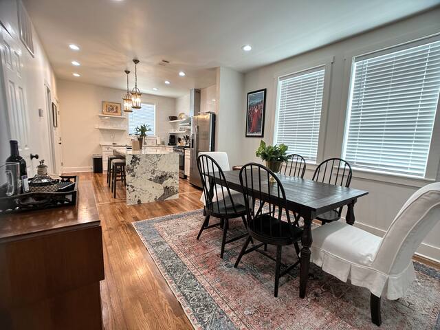 Beautiful Garden District Home gallery image 4